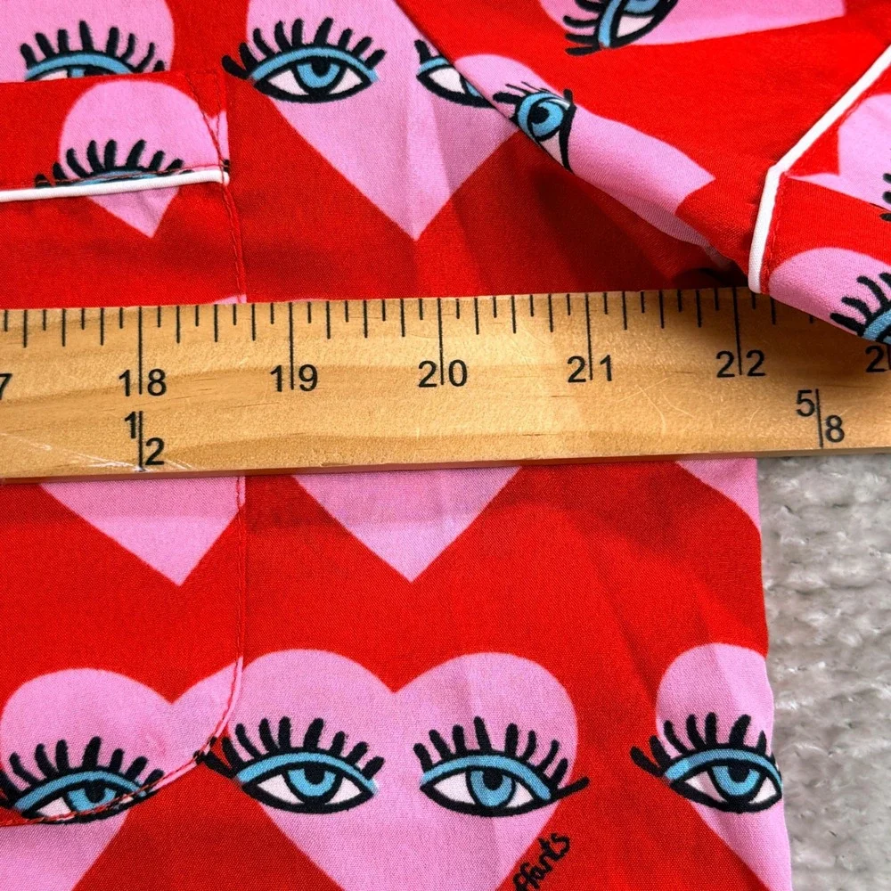 Bouffants & Broken Hearts measurements pit